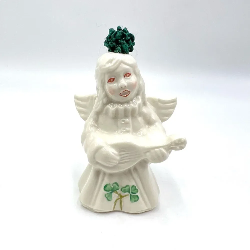 Belleek Ireland - Christmas Ornament Choir Of Angels With Lute‎